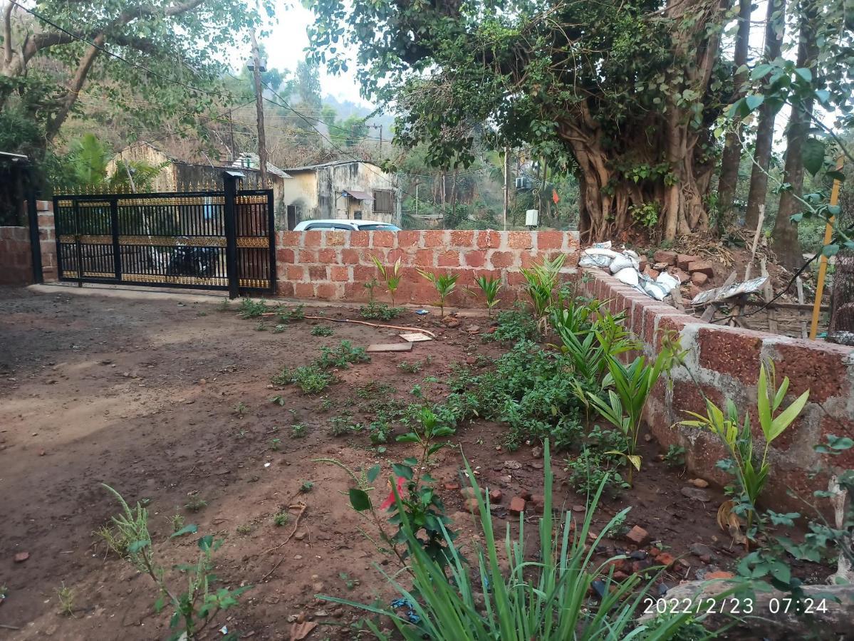 Priyansh Home Stay Harihareshwar Eksteriør bilde