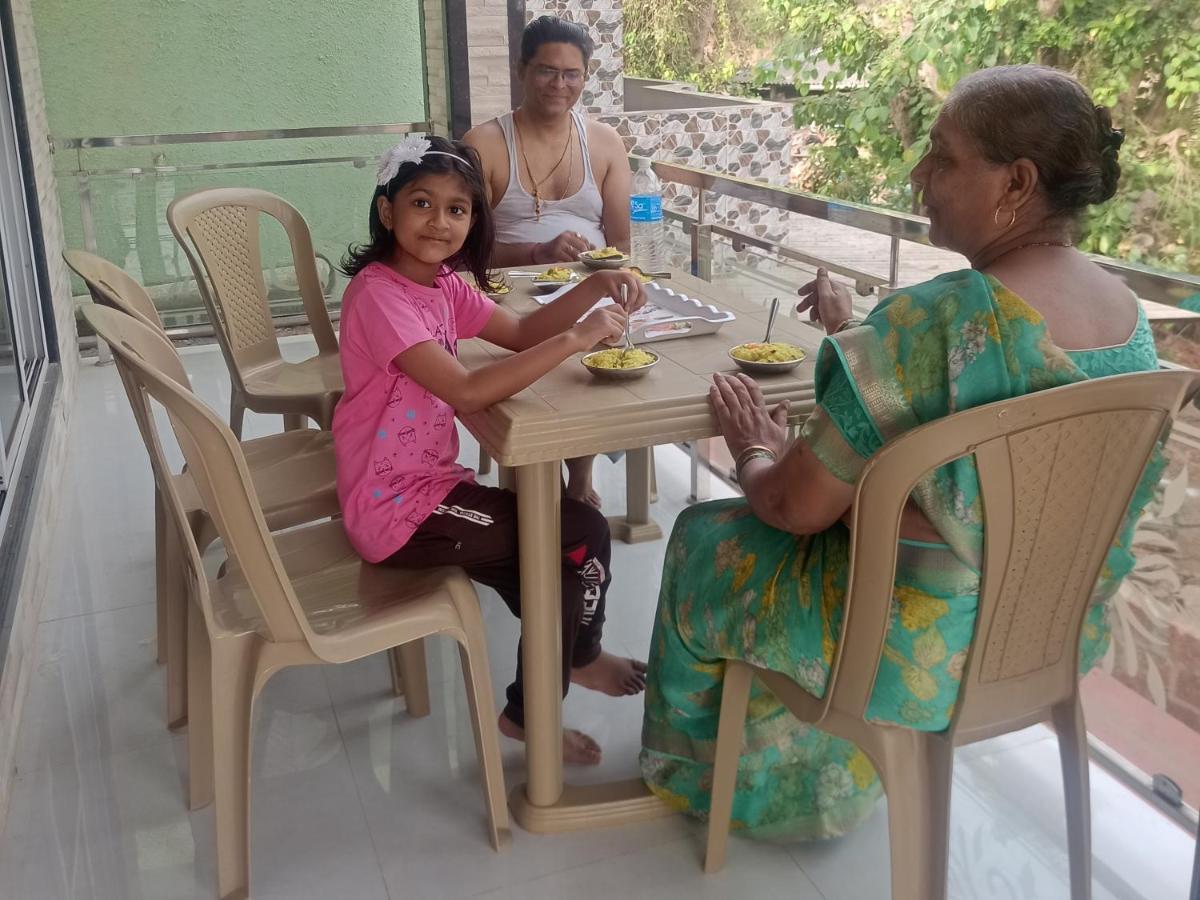 Priyansh Home Stay Harihareshwar Eksteriør bilde