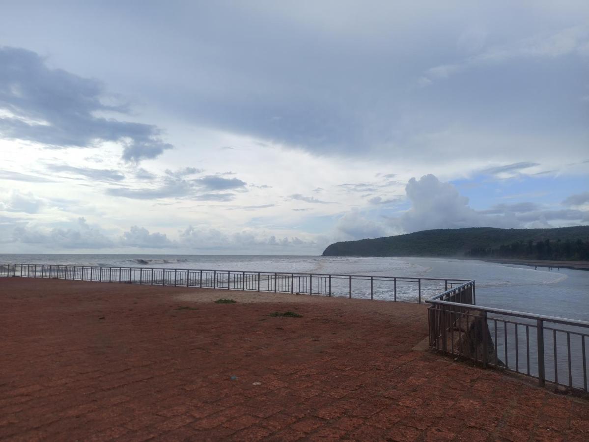 Priyansh Home Stay Harihareshwar Eksteriør bilde
