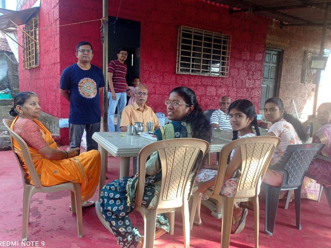Priyansh Home Stay Harihareshwar Eksteriør bilde